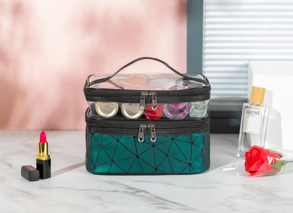 clear toiletry makeup bag